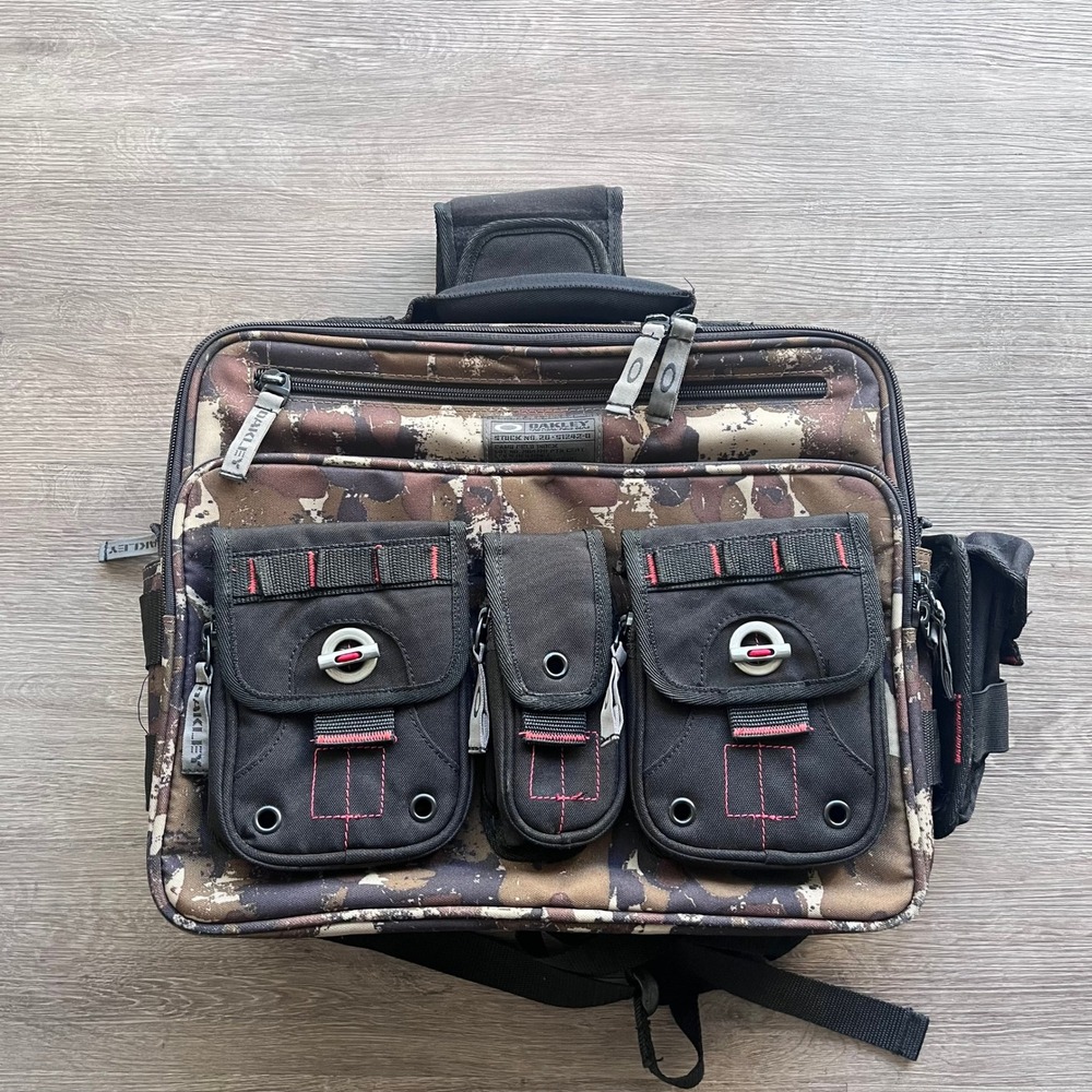Oakley Tactical Field Gear Camo Messenger Laptop Bag Backpack Brown Camouflage